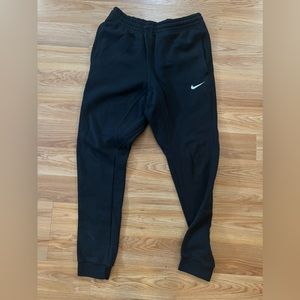 Nike men’s joggers size small